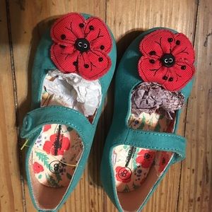 OSH KOSH GENUINE KIDS SHOES